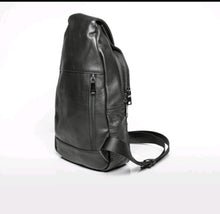 TGID/UNISEX BLACK LEATHER SINGLE STRAP SHOULDER BAG